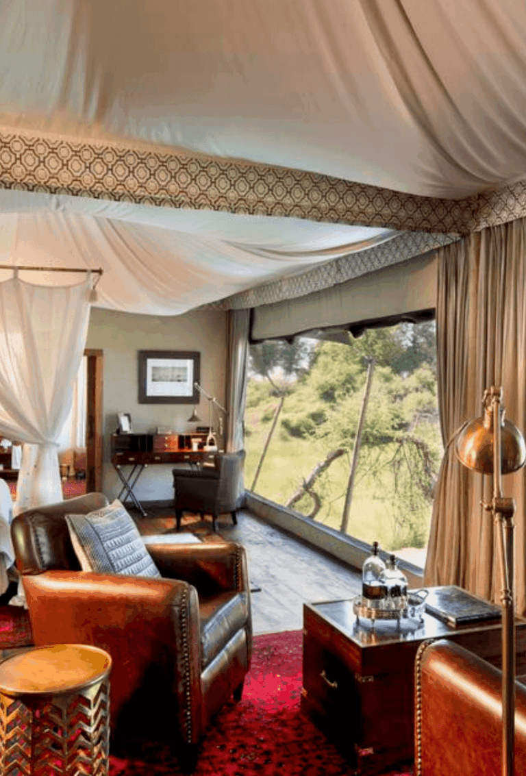 6-Nights-Duba-Plains-Selinda-Camps-800