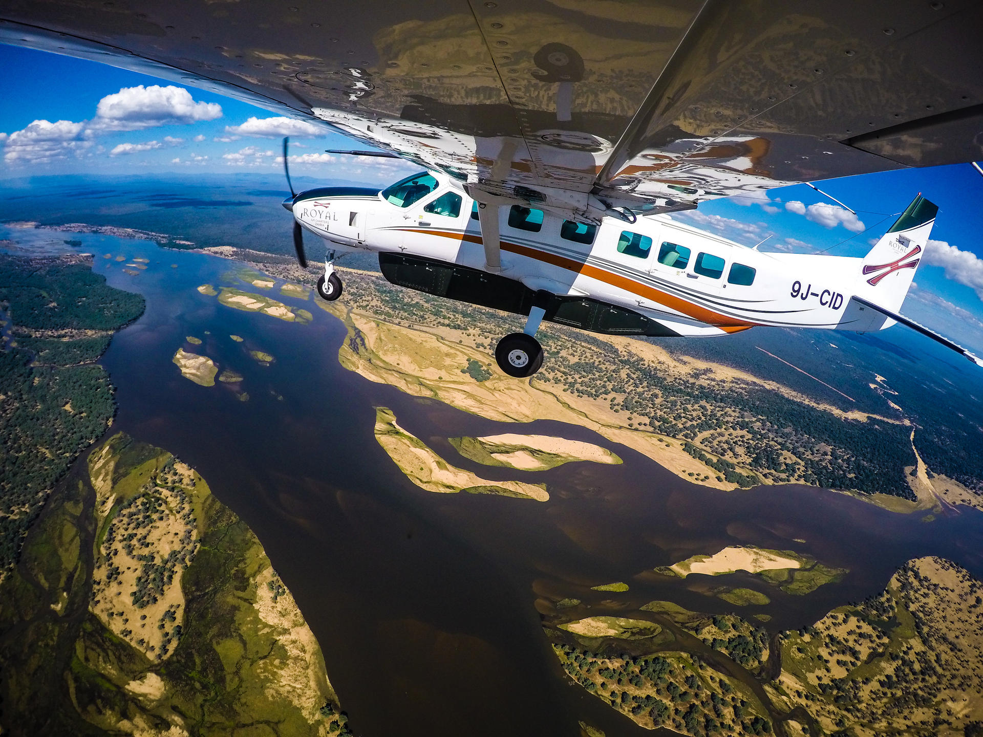 Aerial-view-of-the-Zambezi-Valley-from-plane