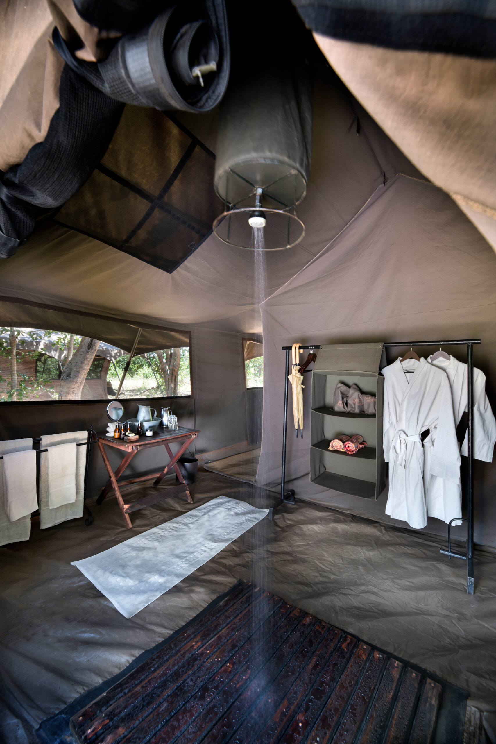 Botswana-Chobe-National-Park-Savute-Under-Canvas-guest-tent-shower-High-Resolution-Width=5000px