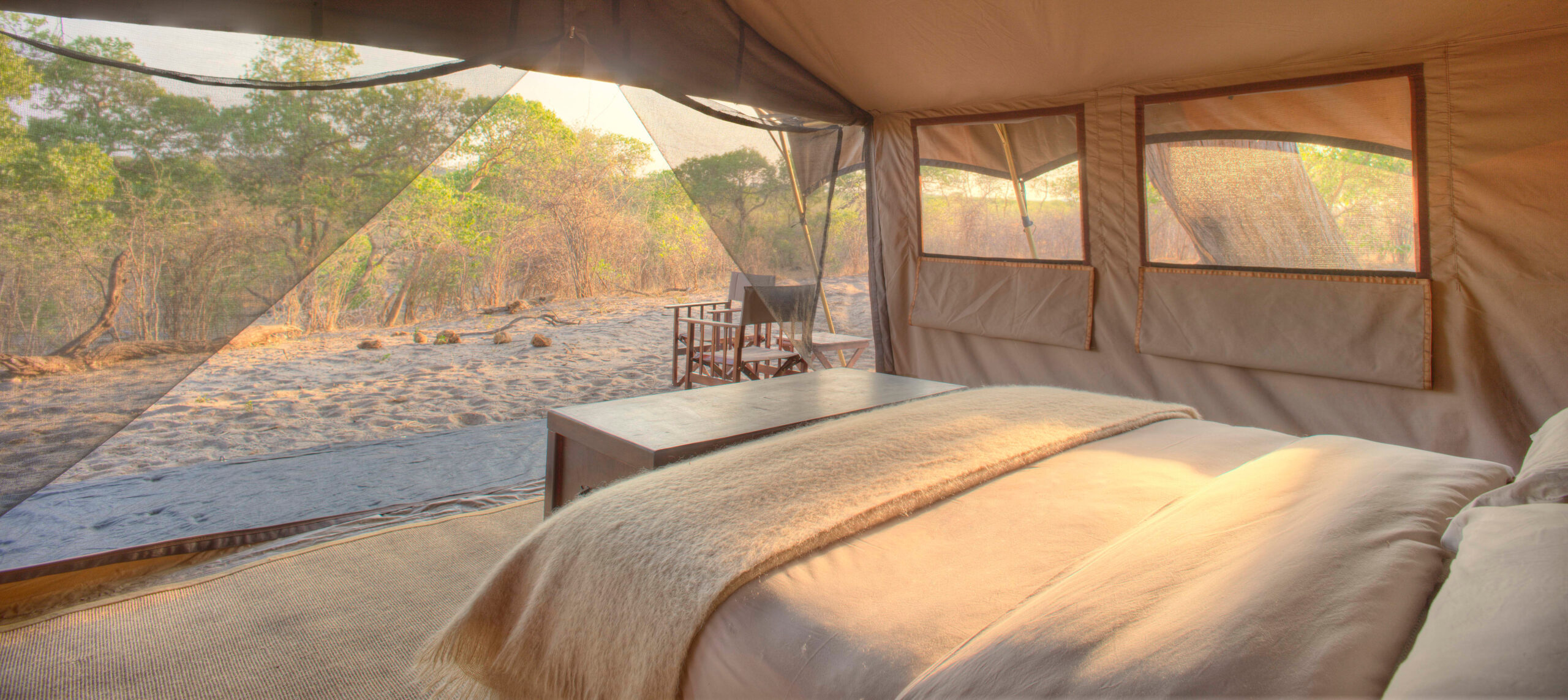 Botswana-Savute-Under-Canvas-Tent-bedroom-High-Resolution-Width=5000px