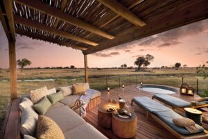 Botswana_Tawana_Guest Suite Plunge Pool at sunset