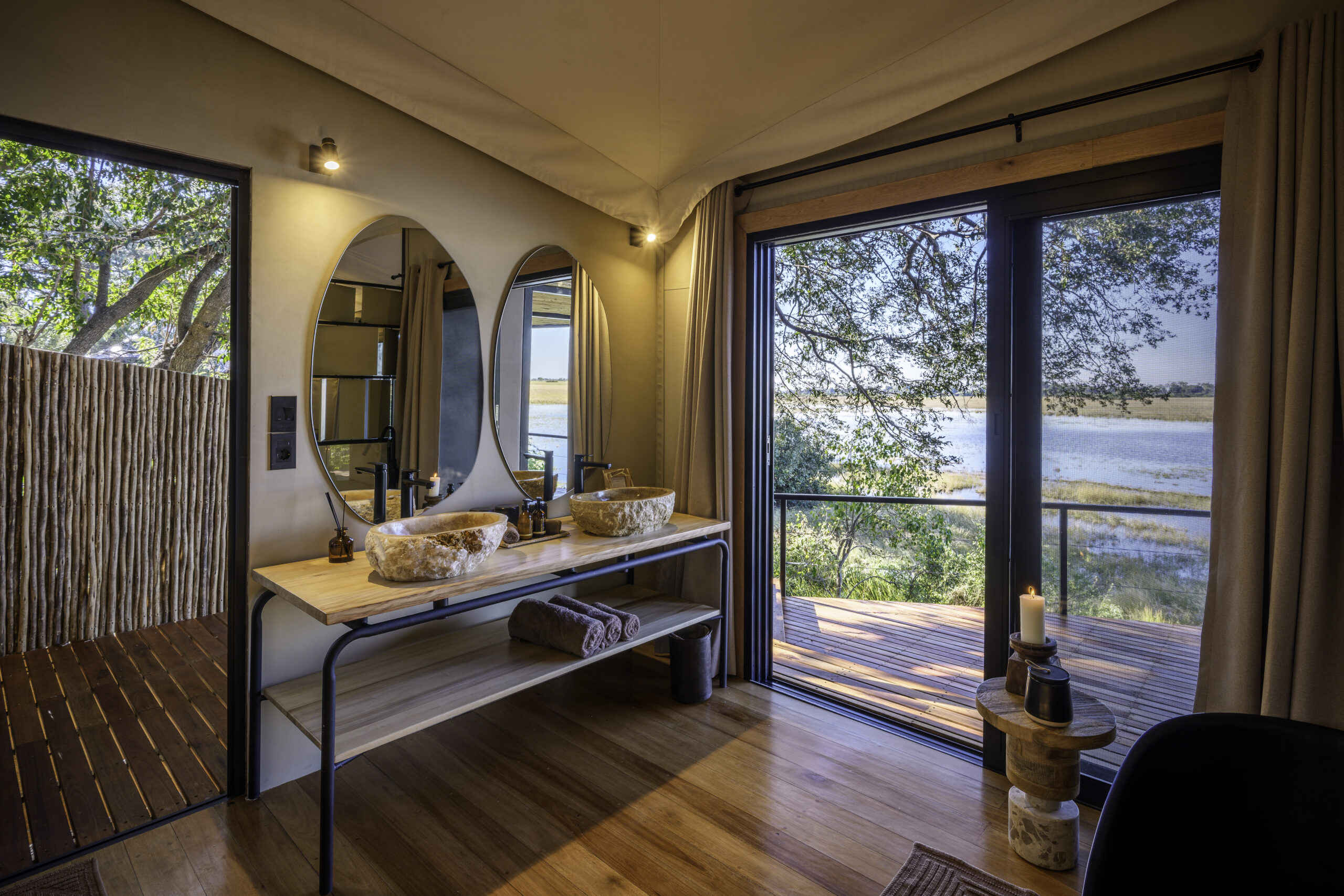 Kwetsani Camp-Room interior